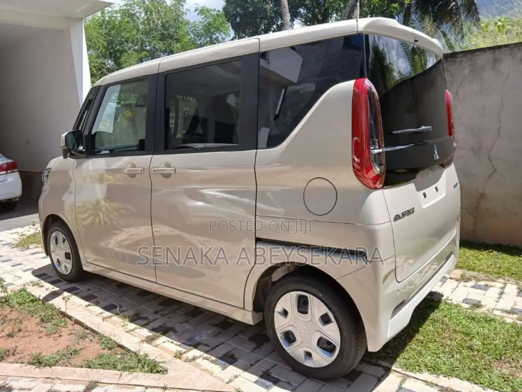 Mitsubishi EK Space 2025 Van Unregistered (Recondition)