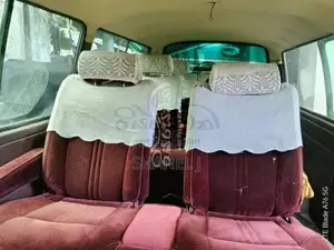 Toyota HIACE 1987 Van (Used)