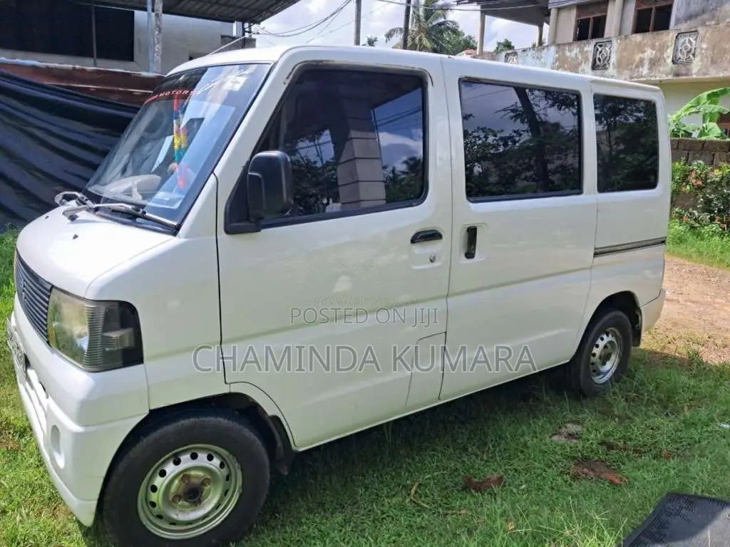 Mitsubishi MiniCab 2011 Van (Used)