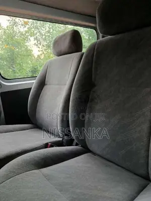 Toyota HIACE 2007 Van (Used)