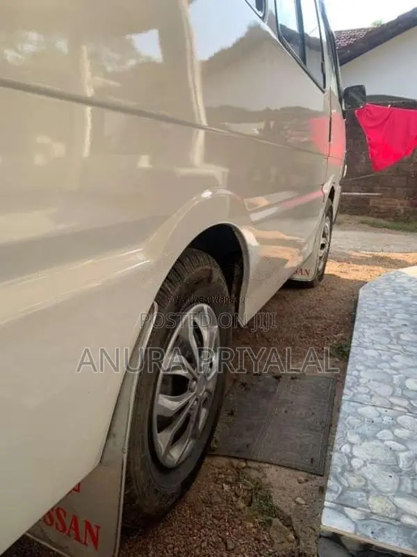 Nissan Vanette 1998 Van (Used)