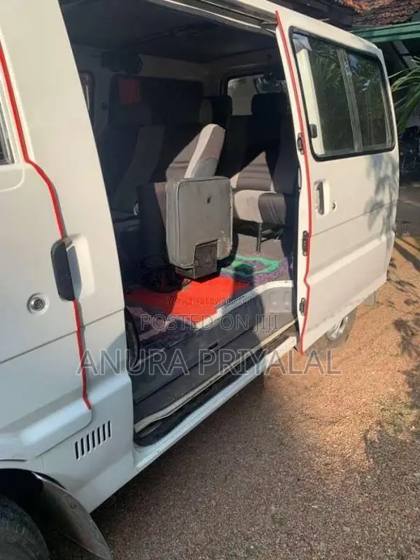 Nissan Vanette 1998 Van (Used)