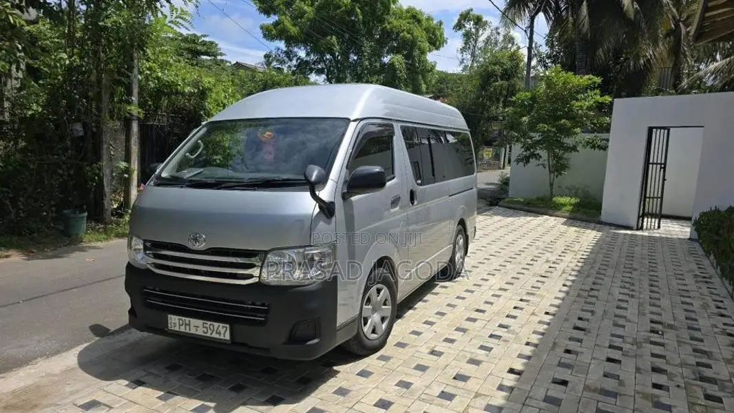 Toyota KDH TRH200 2012 Van (Used)