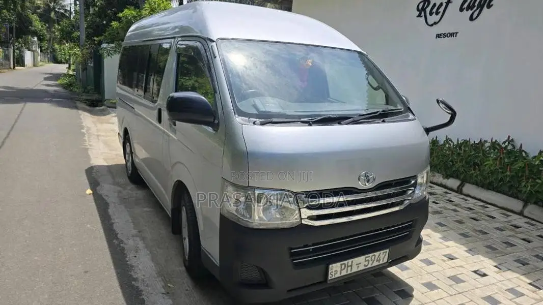 Toyota KDH TRH200 2012 Van (Used)