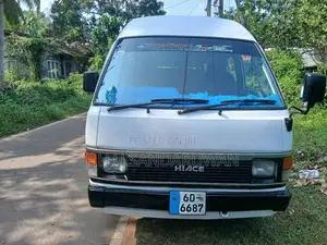 Toyota Shell 1984 Van (Used)