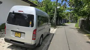 Toyota KDH TRH200 2012 Van (Used)