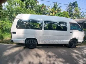 Toyota Shell 1984 Van (Used)