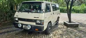 Mitsubishi L3100 1984 Van (Used)