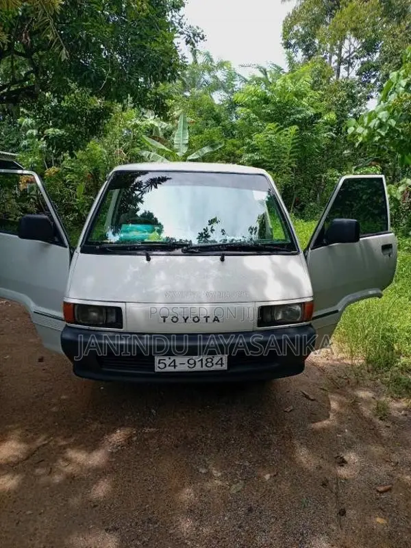Toyota TownAce 1989 Van (Used)