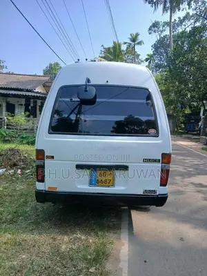 Toyota Shell 1984 Van (Used)