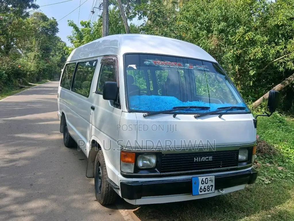 Toyota Shell 1984 Van (Used)