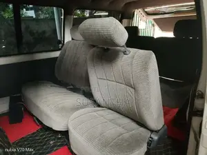 Mitsubishi Delica L300 1991 Van (Used)