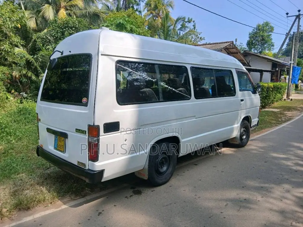 Toyota Shell 1984 Van (Used)