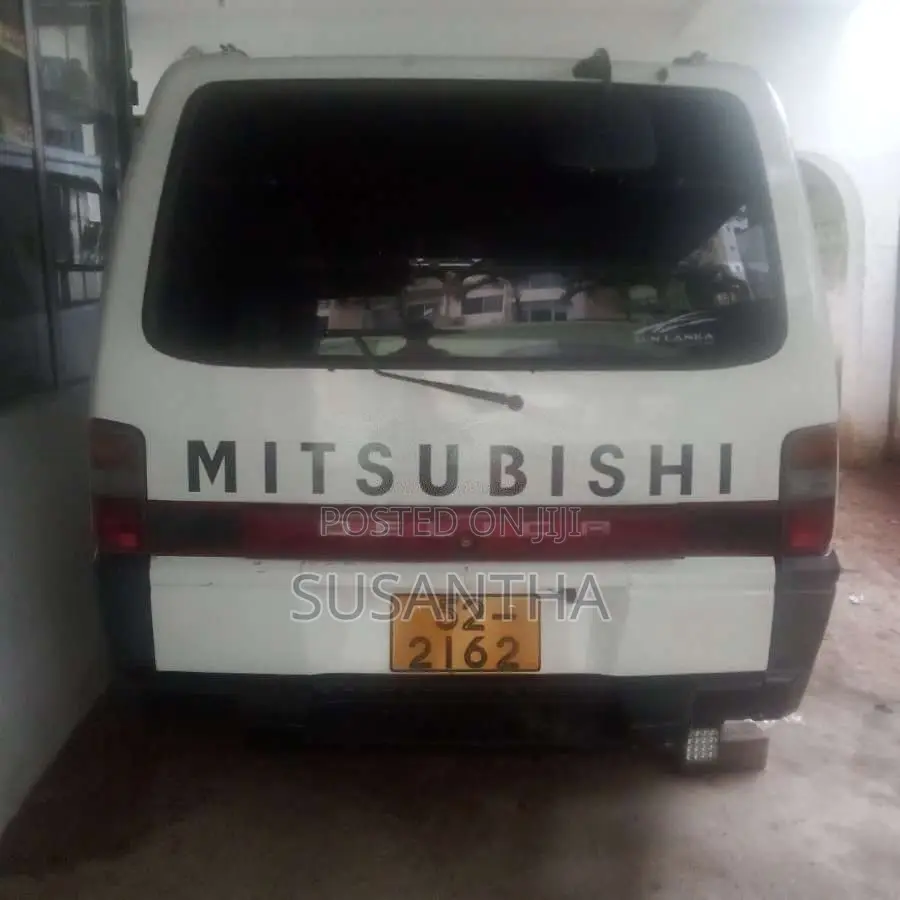 Mitsubishi Delica L300 1991 Van (Used)