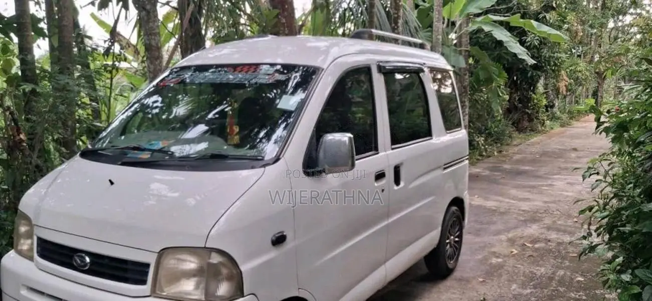 Daihatsu Hijet 2001 Van (Used)
