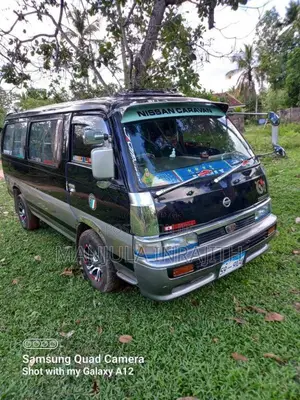 Nissan Caravan 1992 Van (Used)