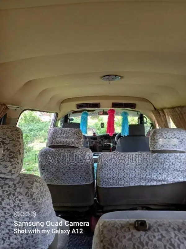 Nissan Caravan 1992 Van (Used)