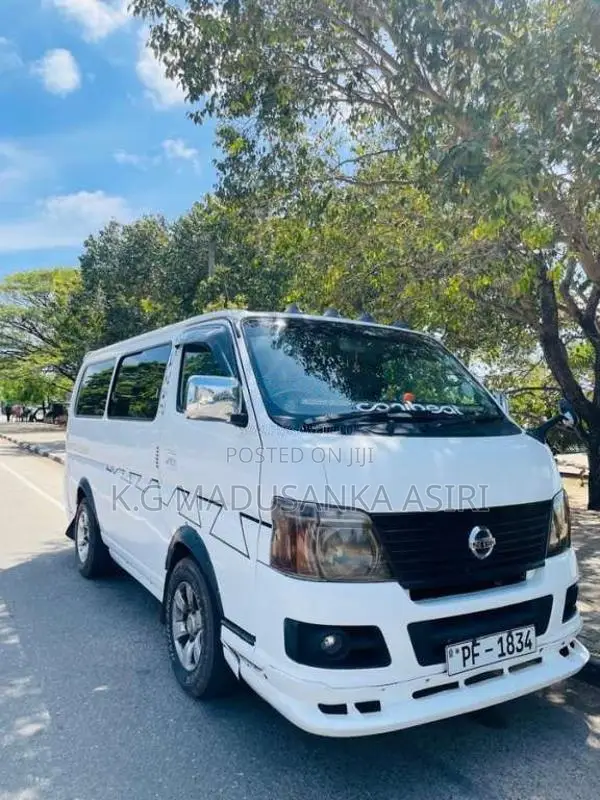 Nissan Caravan 2007 Van (Used)