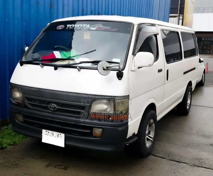 Toyota Dolphin 1994 Van (Used)