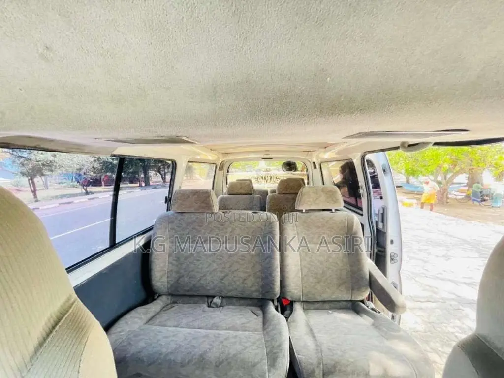 Nissan Caravan 2007 Van (Used)