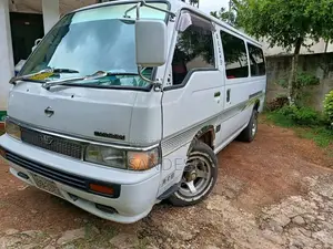 Nissan Caravan 1993 Van (Used)