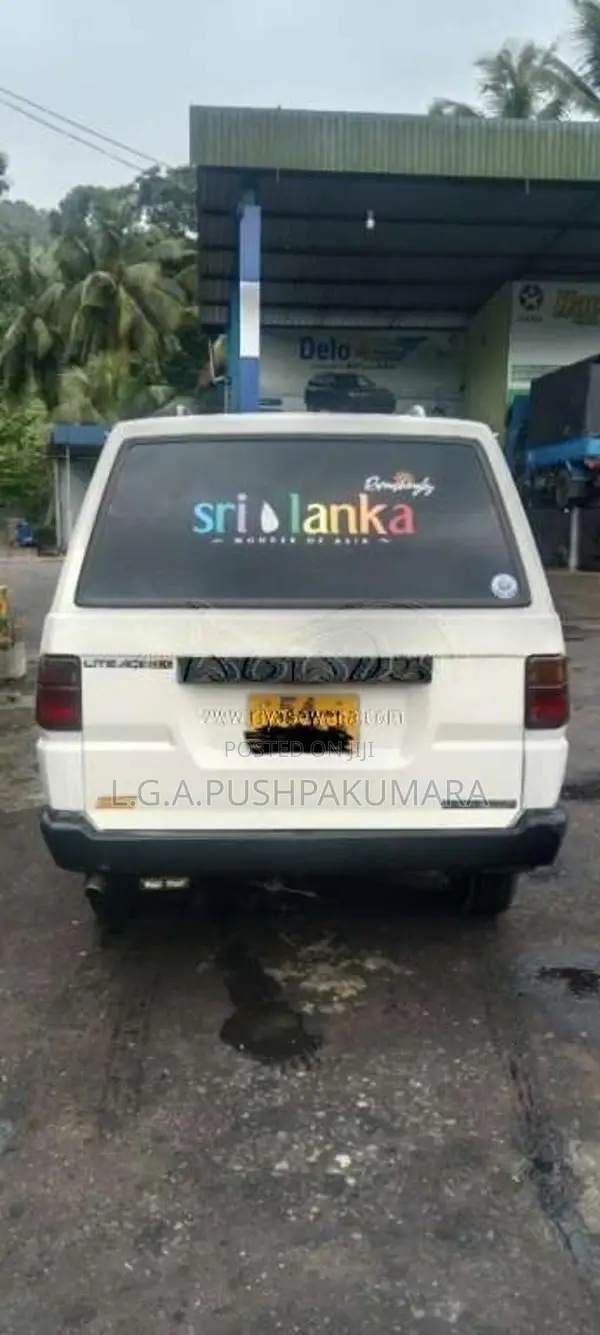 Toyota LiteAce 1988 Van (Used)