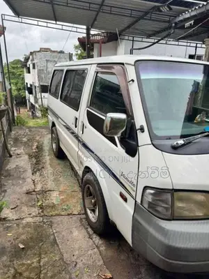 Nissan Vanette 2011 Van (Used)
