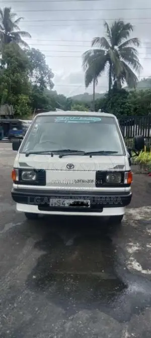 Toyota LiteAce 1988 Van (Used)