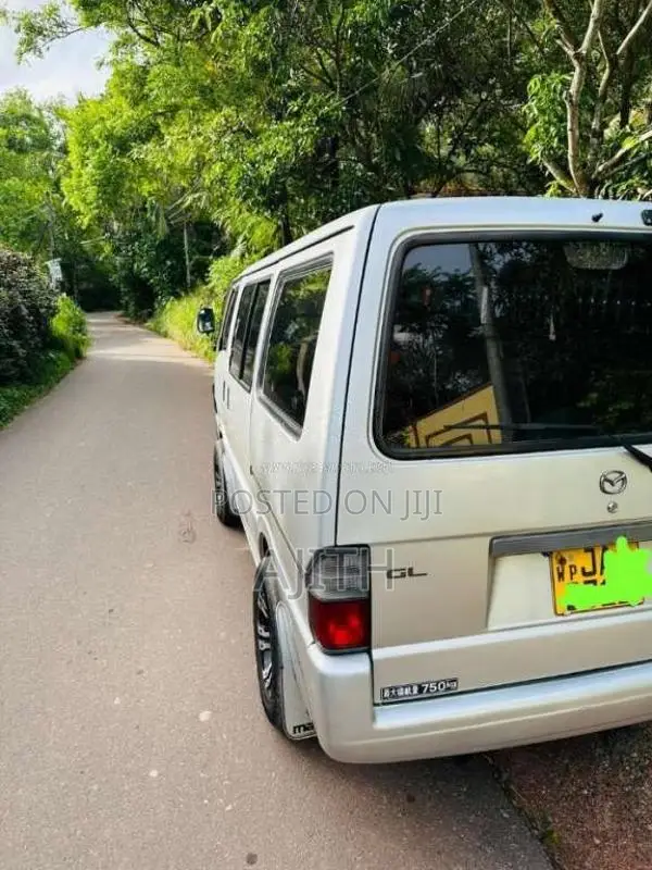 Mazda Vanette 1999 Van (Used)