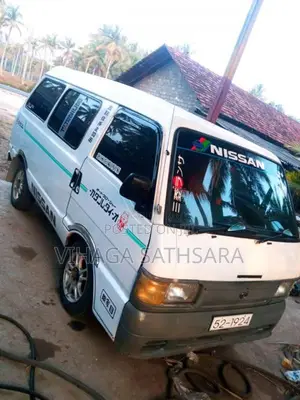 Nissan Largo 1992 Van (Used)