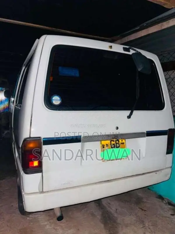 Mazda Bongo 1995 Van (Used)