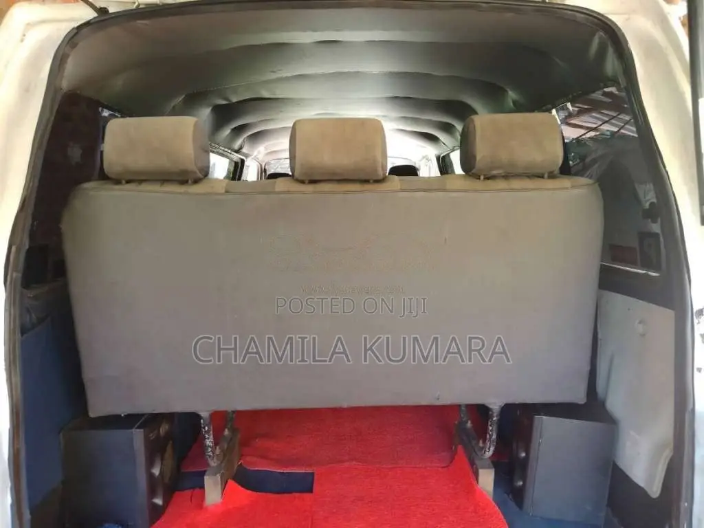 Toyota Shell 1987 Van (Used)