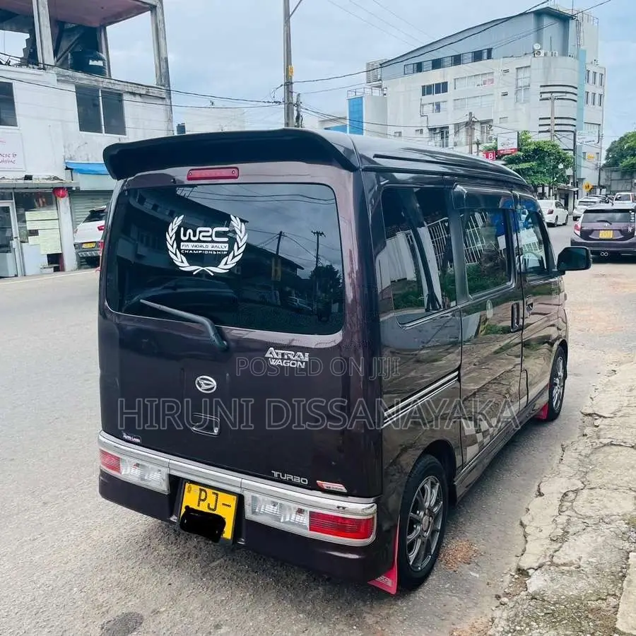 Daihatsu Hijet 2019 Van (Used)