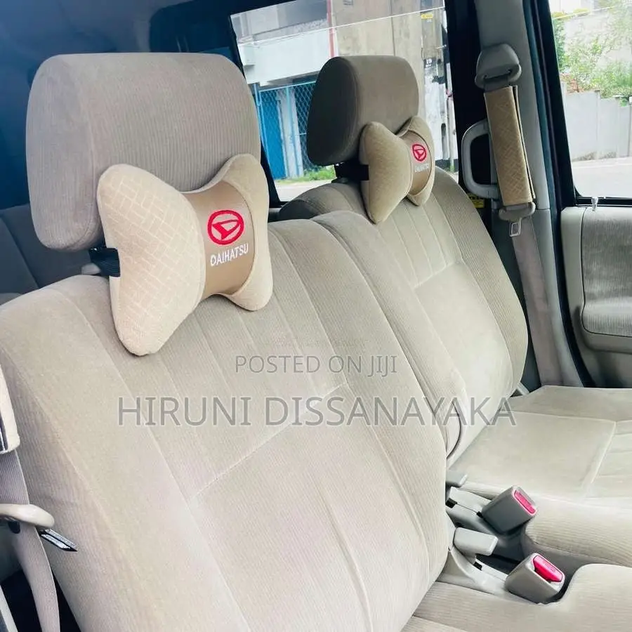 Daihatsu Hijet 2019 Van (Used)
