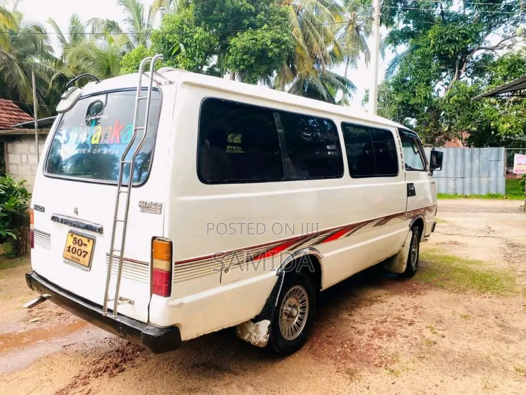 Toyota LH30 1985 Van (Used)