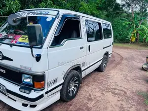 Toyota LH51 1988 Van (Used)