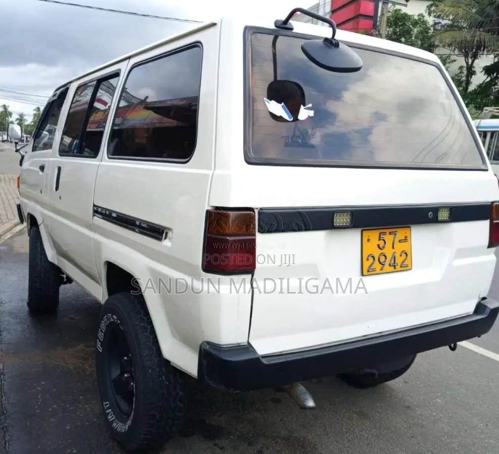 Toyota LiteAce 1991 Van (Used)