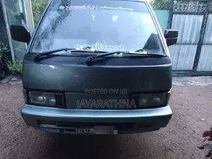Nissan Vanette 1992 Van (Used)