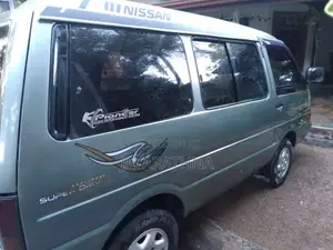 Nissan Vanette 1992 Van (Used)