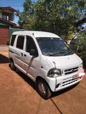 Daihatsu Hijet S200 2000 Van (Used)