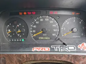 Toyota Hiace Super GL Type 2000 Van (Used)