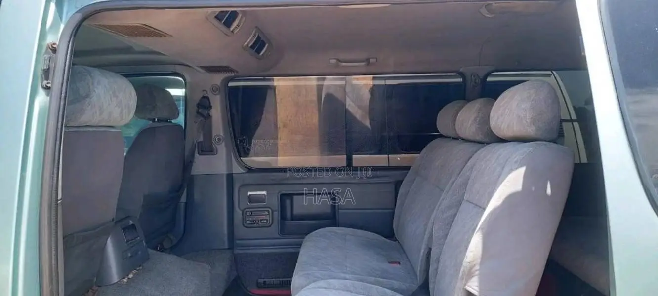 Toyota Hiace Super GL Type 2000 Van (Used)