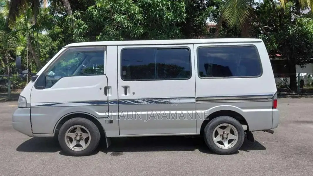Mazda Bongo 1999 Van (Used)