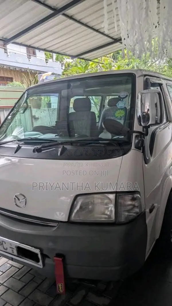 Mazda Bongo 2007 Van (Used)