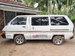 Toyota TownAce 1987 Van (Used)