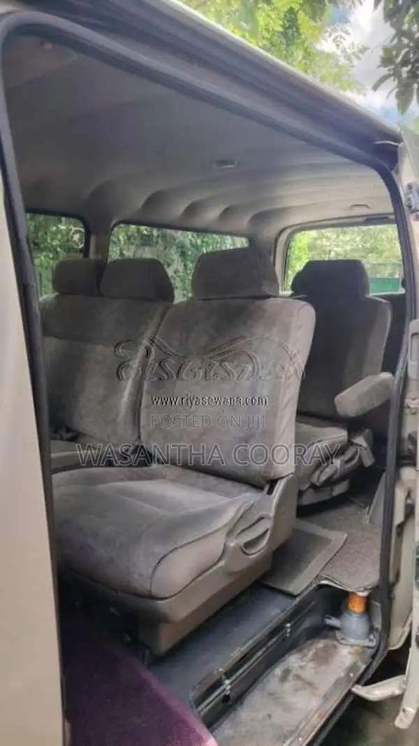 Nissan E25 2007 Van (Used)