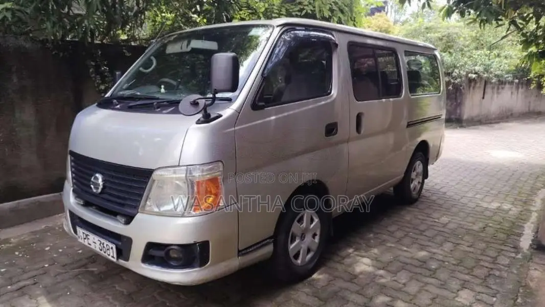 Nissan E25 2007 Van (Used)