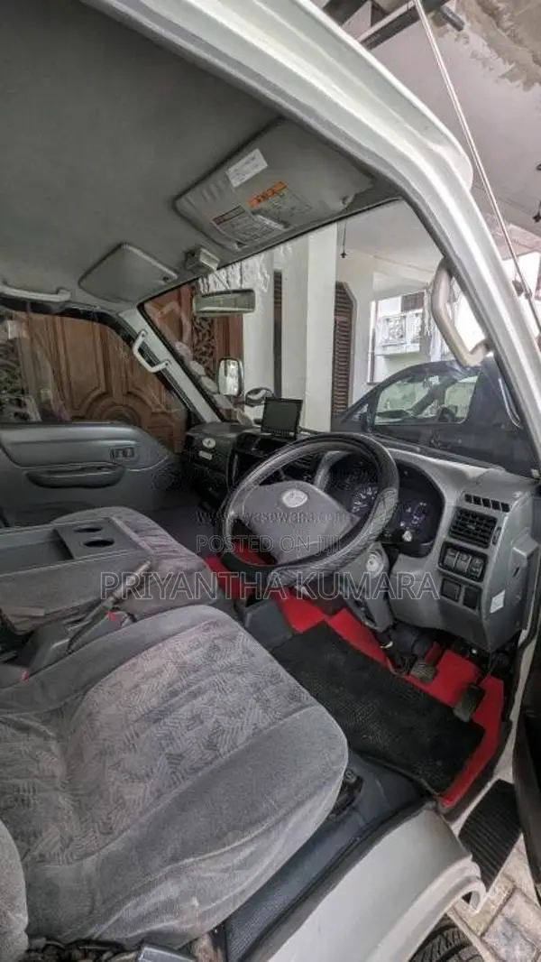 Mazda Bongo 2007 Van (Used)