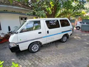 Toyota Lotto CR27 1998 Van (Used)