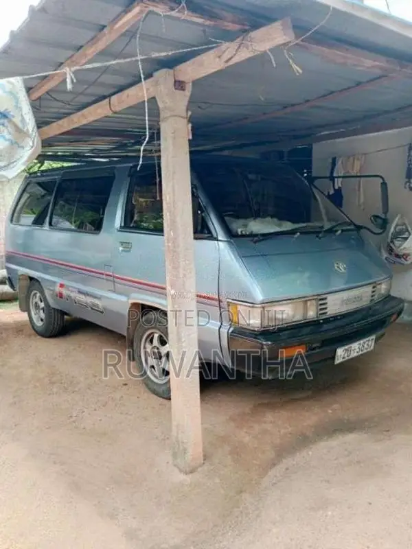 Toyota Kr26 1988 Van (Used)